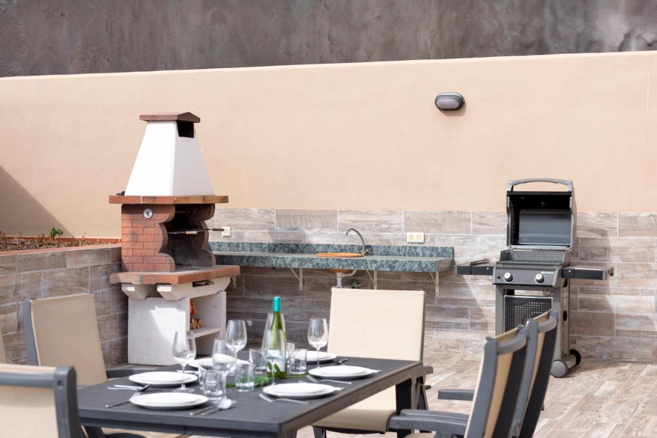 Luxury Villa Maria With Private Heated Pool Free Car Rental In May And June أذيخي المظهر الخارجي الصورة