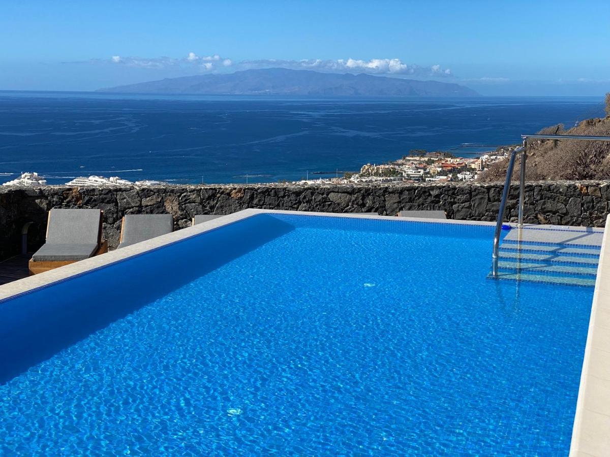 Luxury Villa Maria With Private Heated Pool Free Car Rental In May And June أذيخي المظهر الخارجي الصورة